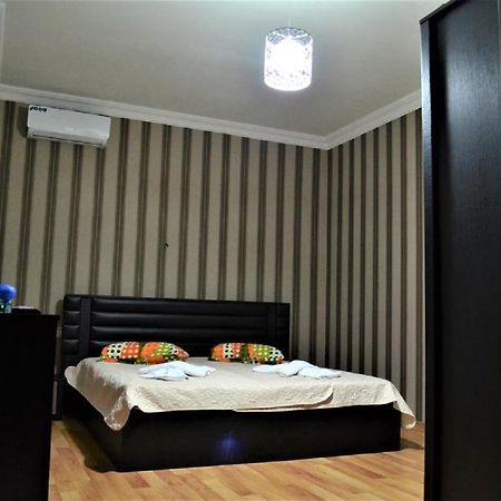Guest House Amo Μπατούμι Εξωτερικό φωτογραφία