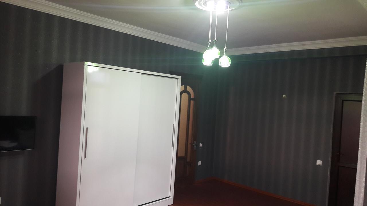 Guest House Amo Μπατούμι Εξωτερικό φωτογραφία
