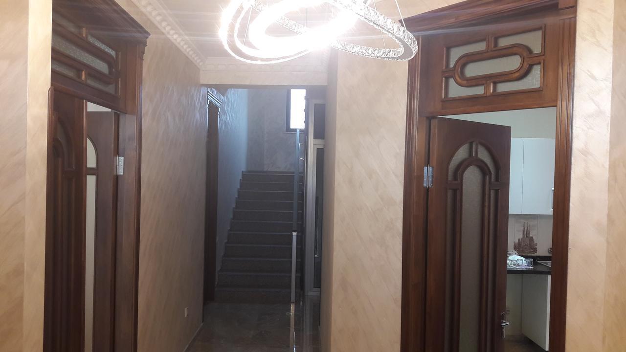 Guest House Amo Μπατούμι Εξωτερικό φωτογραφία
