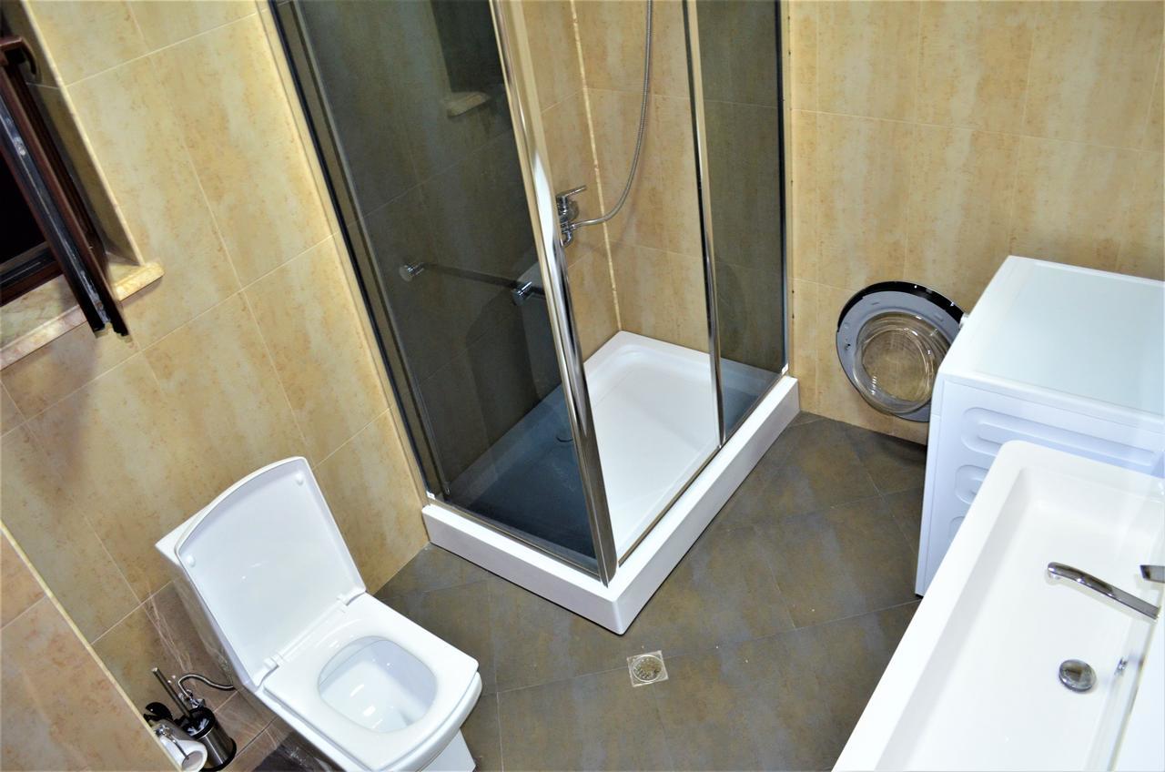 Guest House Amo Μπατούμι Εξωτερικό φωτογραφία