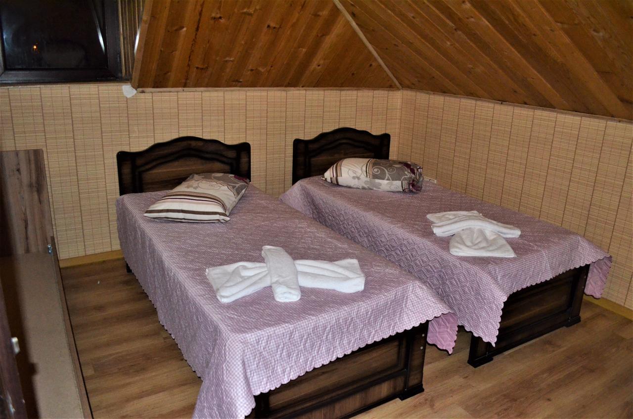 Guest House Amo Μπατούμι Εξωτερικό φωτογραφία