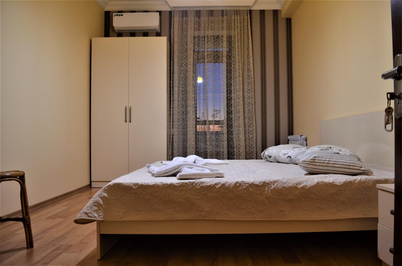 Guest House Amo Μπατούμι Εξωτερικό φωτογραφία