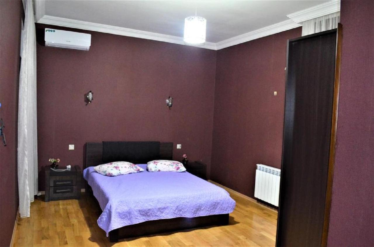 Guest House Amo Μπατούμι Εξωτερικό φωτογραφία
