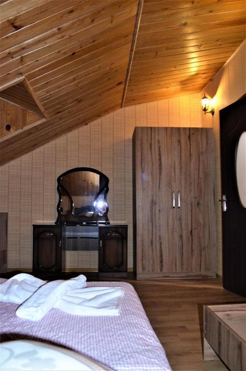 Guest House Amo Μπατούμι Εξωτερικό φωτογραφία